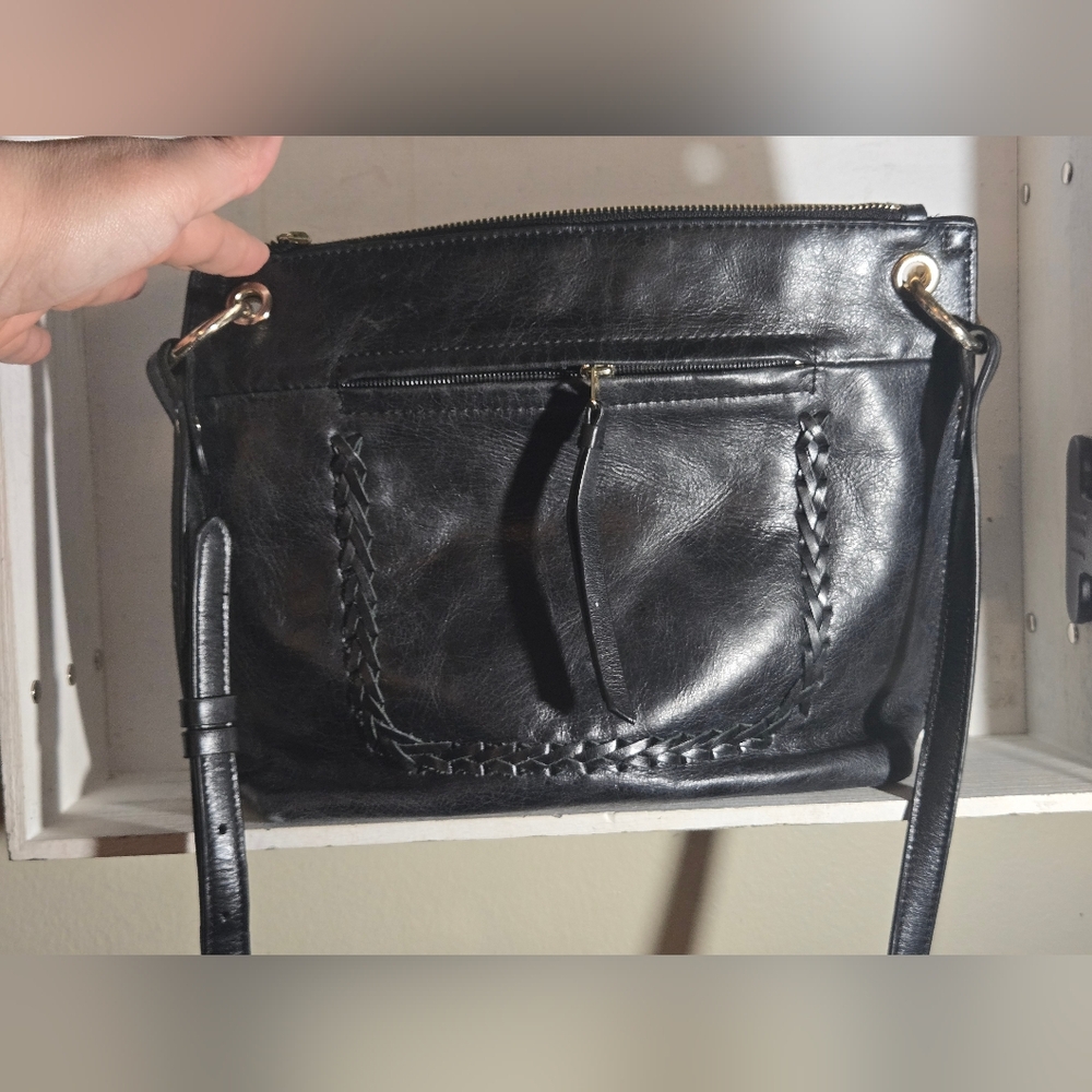 ​Tommy Bahama Black 100% Leather Braided Trim Crossbody Bag
